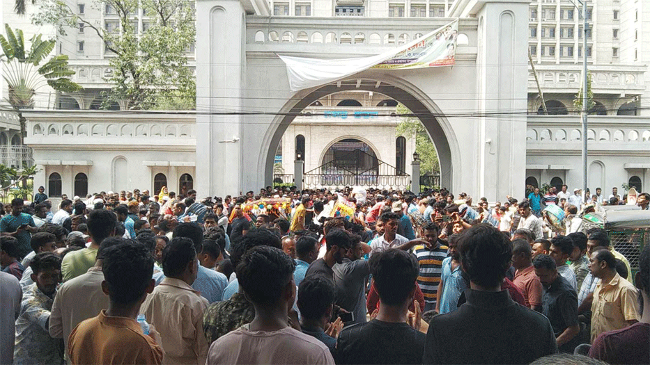 নেতাকর্মীদের রাজপথ না ছাড়ার নির্দেশ ইশরাকের