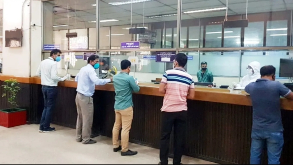 Oplus_131072 আমবাজার ঘিরে শনিবারও খোলা যেসব এলাকার ব্যাংক