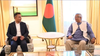 প্রধান উপদেষ্টার সঙ্গে তারেক রহমানের রুদ্ধদ্বার বৈঠক।